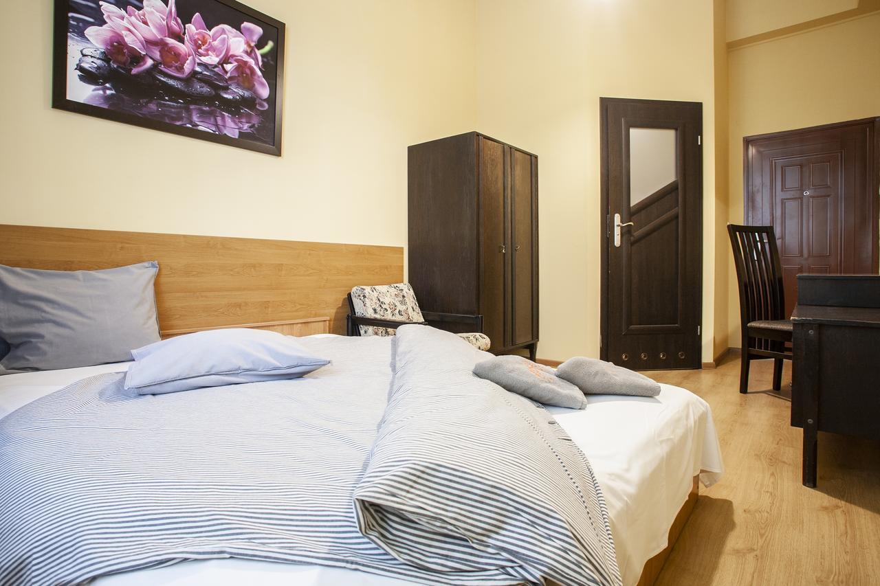 Bed and Breakfast Momotown Privates Krakov Exteriér fotografie